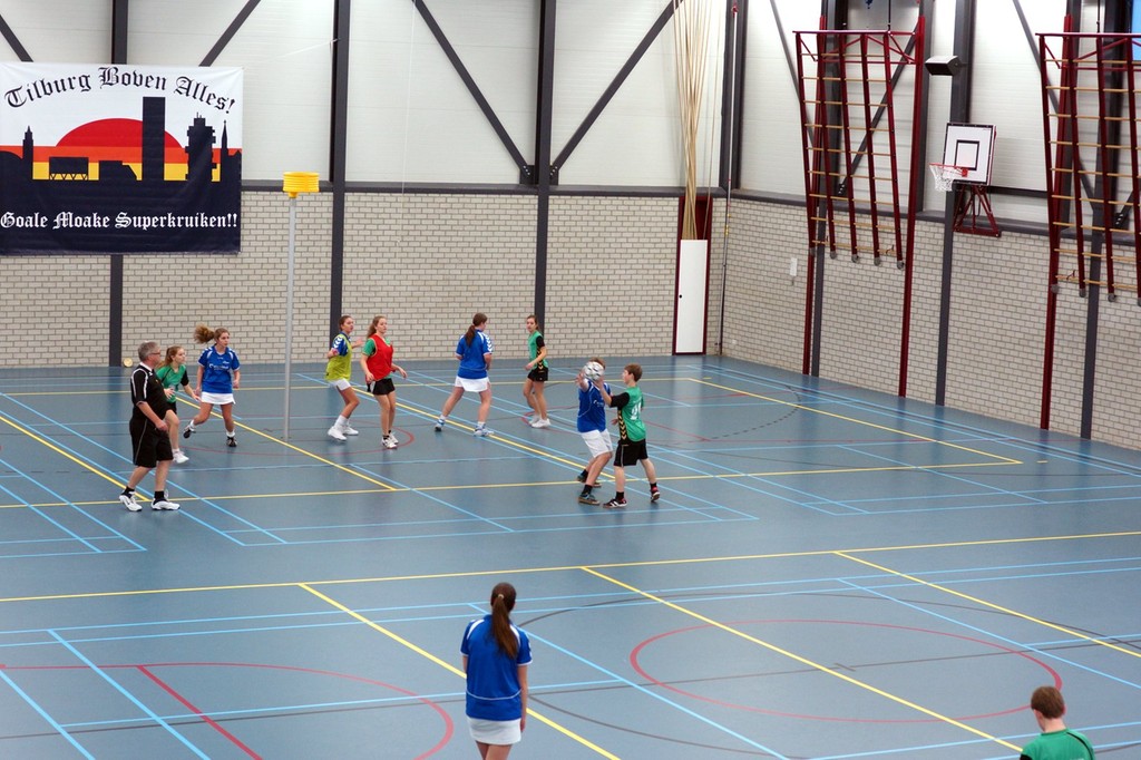 Korfbal B3  22 december-006.jpg